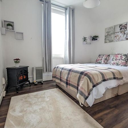 Whitchurch 1 Bedroom Apartment Cardiff Exterior photo