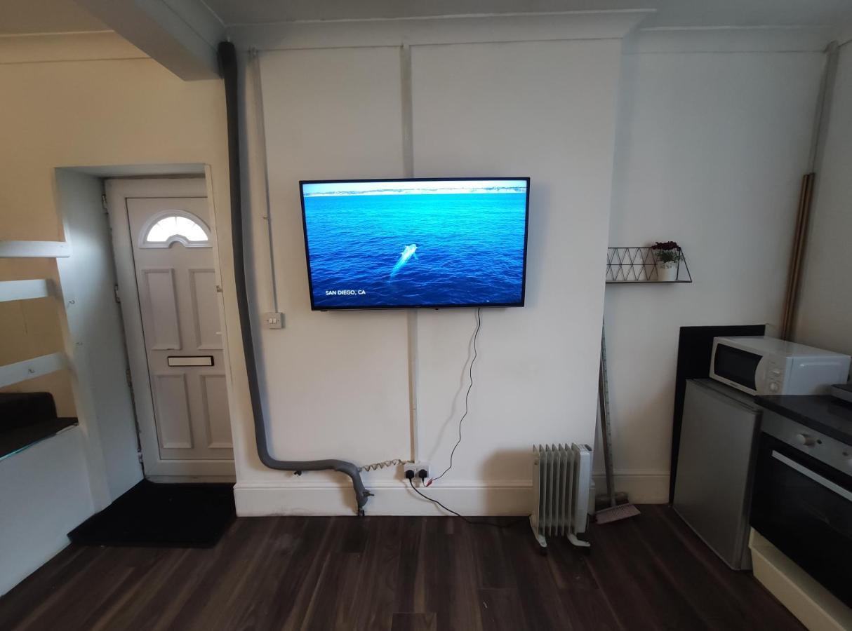 Whitchurch 1 Bedroom Apartment Cardiff Exterior photo