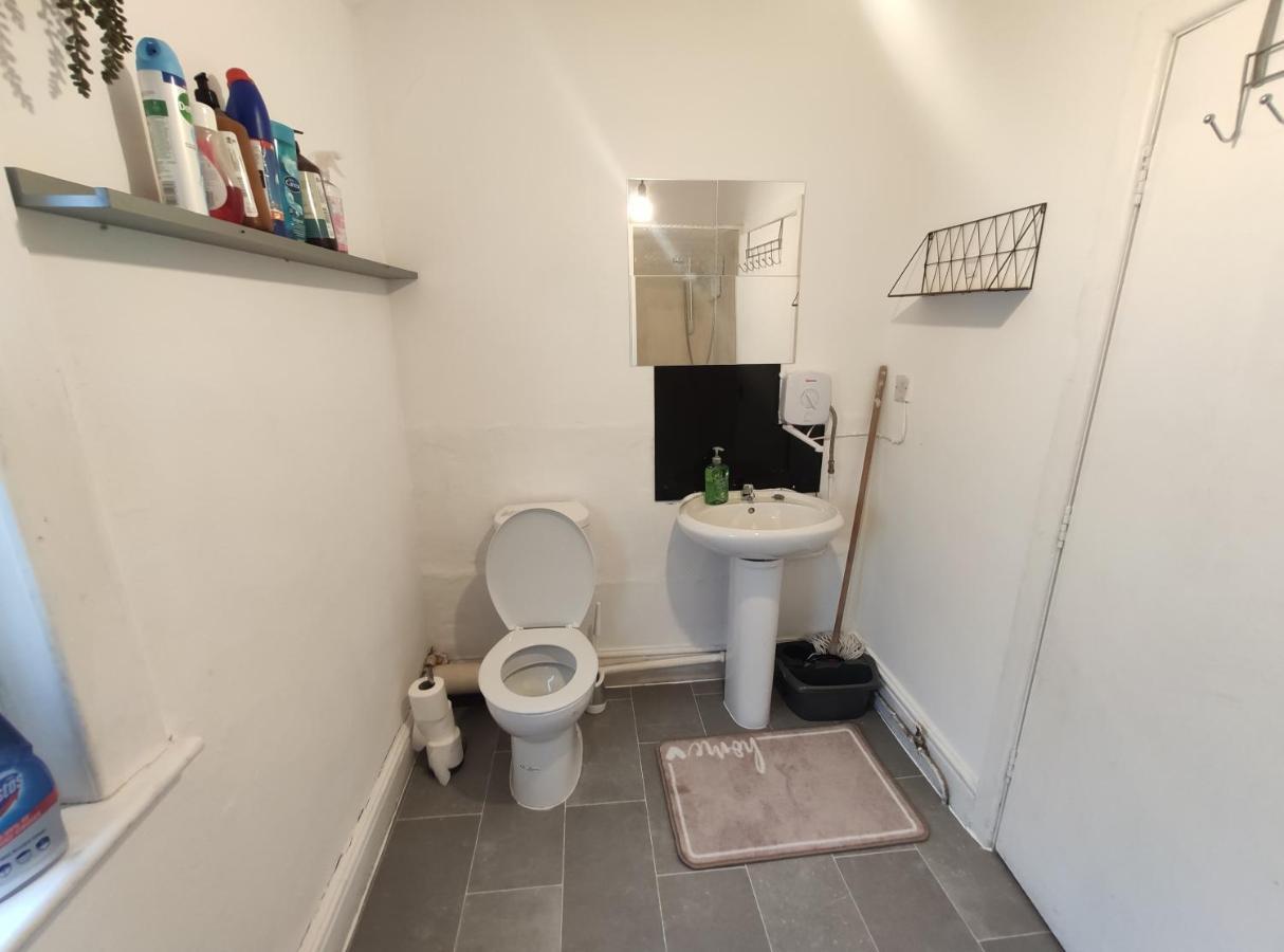 Whitchurch 1 Bedroom Apartment Cardiff Exterior photo