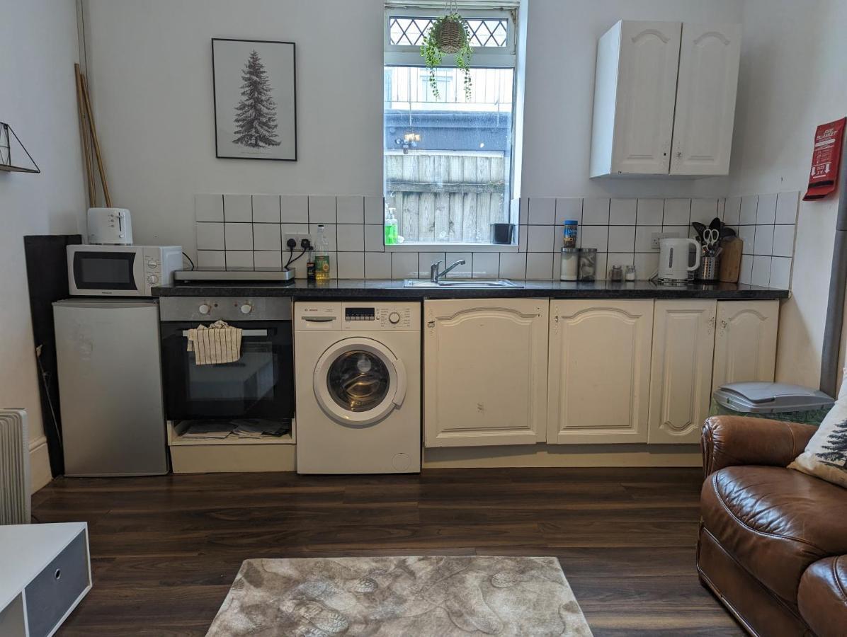 Whitchurch 1 Bedroom Apartment Cardiff Exterior photo