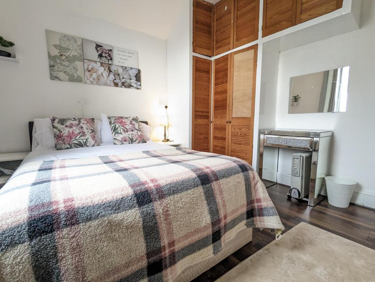 Whitchurch 1 Bedroom Apartment Cardiff Exterior photo