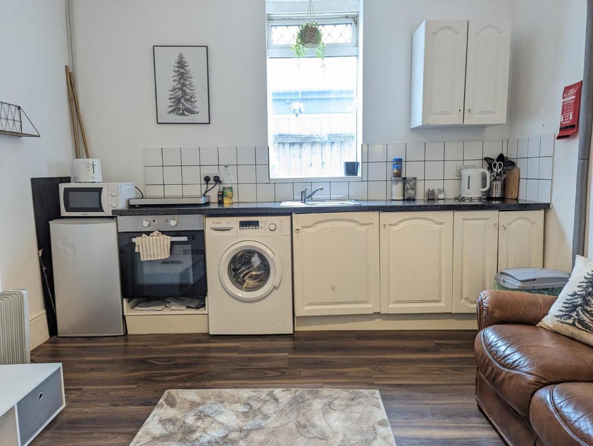 Whitchurch 1 Bedroom Apartment Cardiff Exterior photo